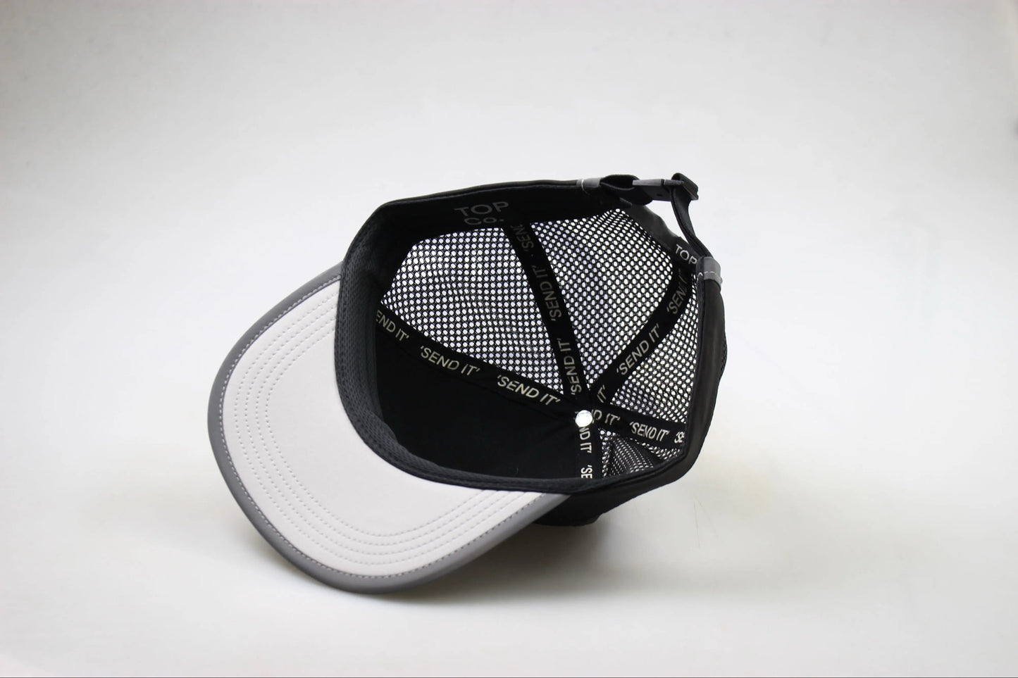 Hybrid trucker black/grey